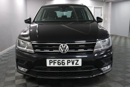 Volkswagen Tiguan SE NAV TDI BMT 4MOTION 2