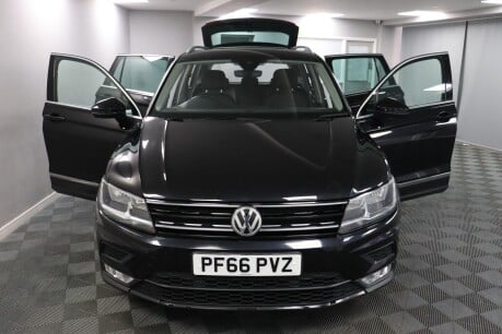 Volkswagen Tiguan SE NAV TDI BMT 4MOTION 7