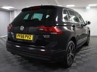 Volkswagen Tiguan SE NAV TDI BMT 4MOTION 11