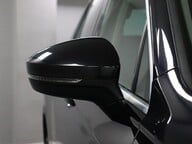 Volkswagen Tiguan SE NAV TDI BMT 4MOTION 33