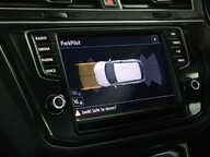 Volkswagen Tiguan SE NAV TDI BMT 4MOTION 37