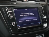 Volkswagen Tiguan SE NAV TDI BMT 4MOTION 39