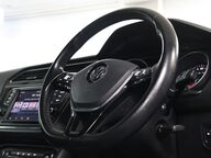 Volkswagen Tiguan SE NAV TDI BMT 4MOTION 12