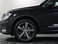 Volkswagen Tiguan SE NAV TDI BMT 4MOTION 27