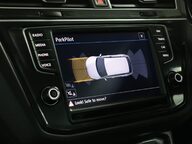 Volkswagen Tiguan SE NAV TDI BMT 4MOTION 37