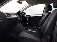 Volkswagen Tiguan SE NAV TDI BMT 4MOTION 43