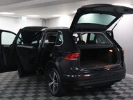Volkswagen Tiguan SE NAV TDI BMT 4MOTION 13