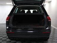 Volkswagen Tiguan SE NAV TDI BMT 4MOTION 33