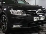 Volkswagen Tiguan SE NAV TDI BMT 4MOTION 38