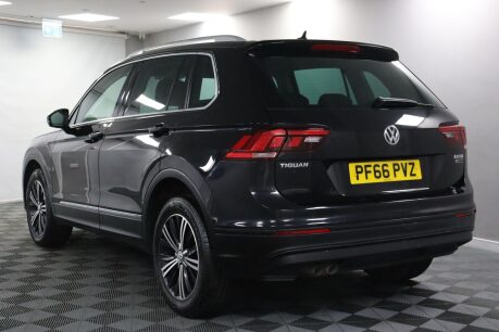 Volkswagen Tiguan SE NAV TDI BMT 4MOTION 6