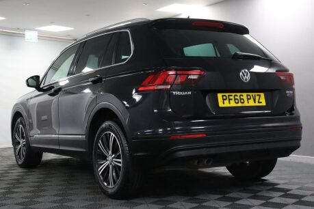 Volkswagen Tiguan SE NAV TDI BMT 4MOTION 14