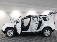 Dacia Duster ESSENTIAL TCE 4
