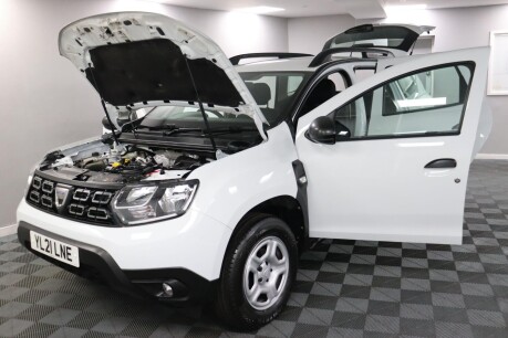 Dacia Duster ESSENTIAL TCE 16