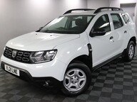 Dacia Duster ESSENTIAL TCE 20