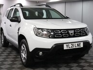 Dacia Duster ESSENTIAL TCE 30