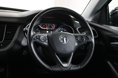 Vauxhall Grandland X BUSINESS EDITION NAV 46