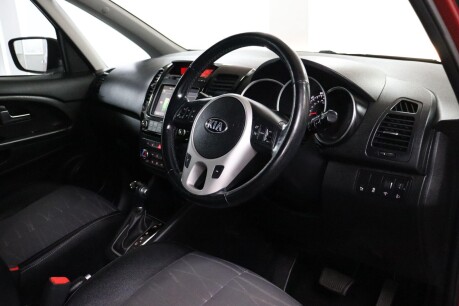 Kia Venga 4 3
