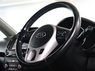 Kia Venga 4 12