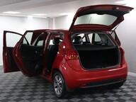 Kia Venga 4 21