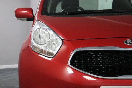 Kia Venga 4 25