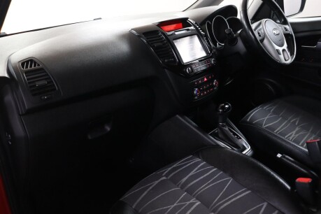 Kia Venga 4 34