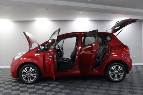 Kia Venga 4 4