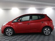 Kia Venga 4 18