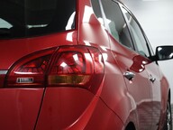 Kia Venga 4 23