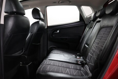 Kia Venga 4 41