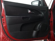 Kia Venga 4 43