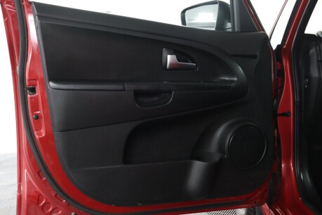 Kia Venga 4 43