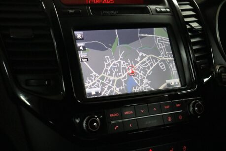 Kia Venga 4 38