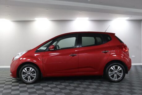 Kia Venga 4 18