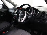 Kia Venga 4 21