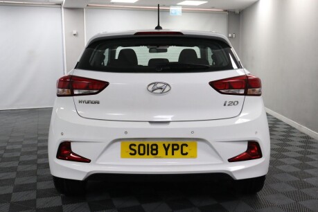 Hyundai i20 MPI SE 8