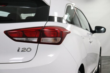 Hyundai i20 MPI SE 23