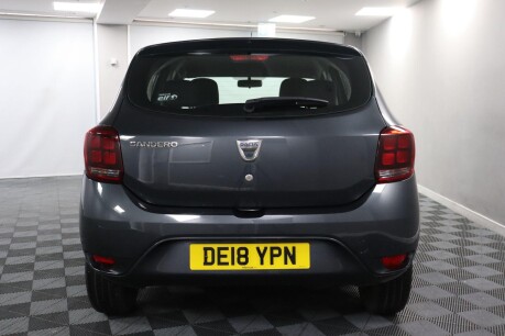 Dacia Sandero AMBIANCE SCE 8