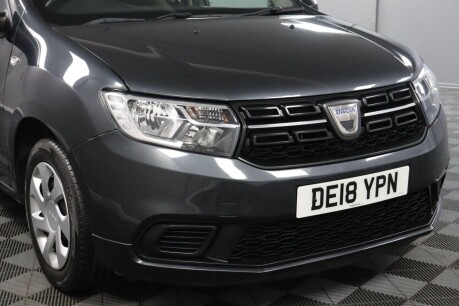 Dacia Sandero AMBIANCE SCE 26