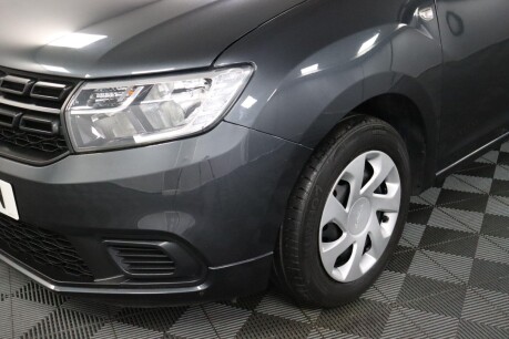 Dacia Sandero AMBIANCE SCE 31