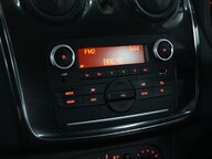 Dacia Sandero AMBIANCE SCE 37