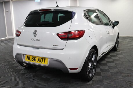 Renault Clio DYNAMIQUE S NAV DCI 11