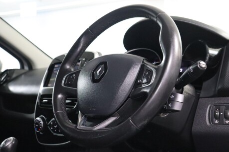 Renault Clio DYNAMIQUE S NAV DCI 12