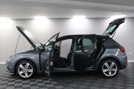 SEAT Leon TDI FR TECHNOLOGY 4