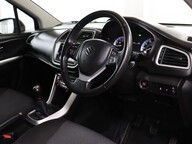 Suzuki SX4 S-Cross SZ-T 3