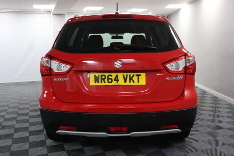 Suzuki SX4 S-Cross SZ-T 8