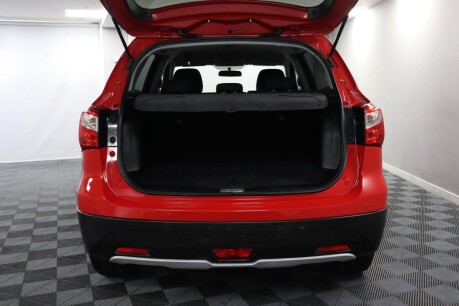 Suzuki SX4 S-Cross SZ-T 14