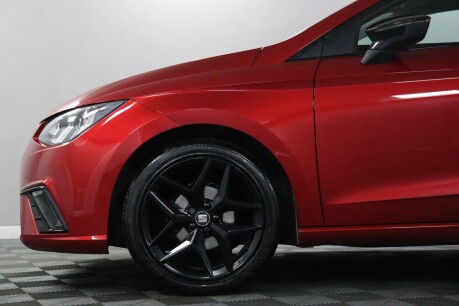 SEAT Ibiza TSI FR 27