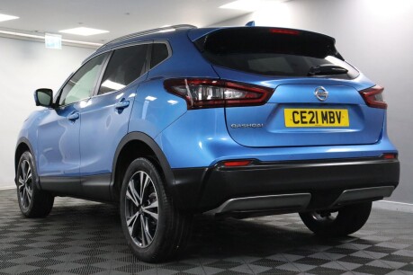 Nissan Qashqai DIG-T N-CONNECTA 22