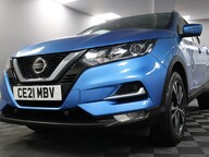 Nissan Qashqai DIG-T N-CONNECTA 28