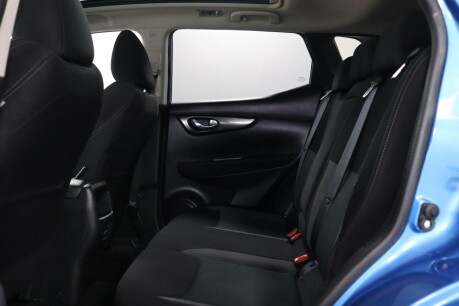 Nissan Qashqai DIG-T N-CONNECTA 42